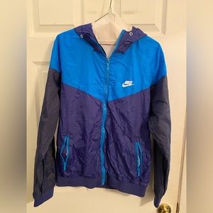 Boy’s Nike windbreaker